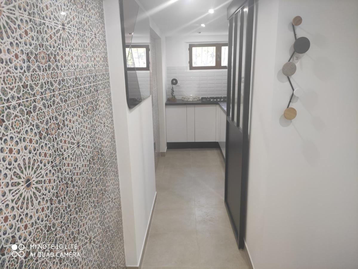 Maison en rez-de-chaussée,jardin, très bien située Arlés Exterior foto